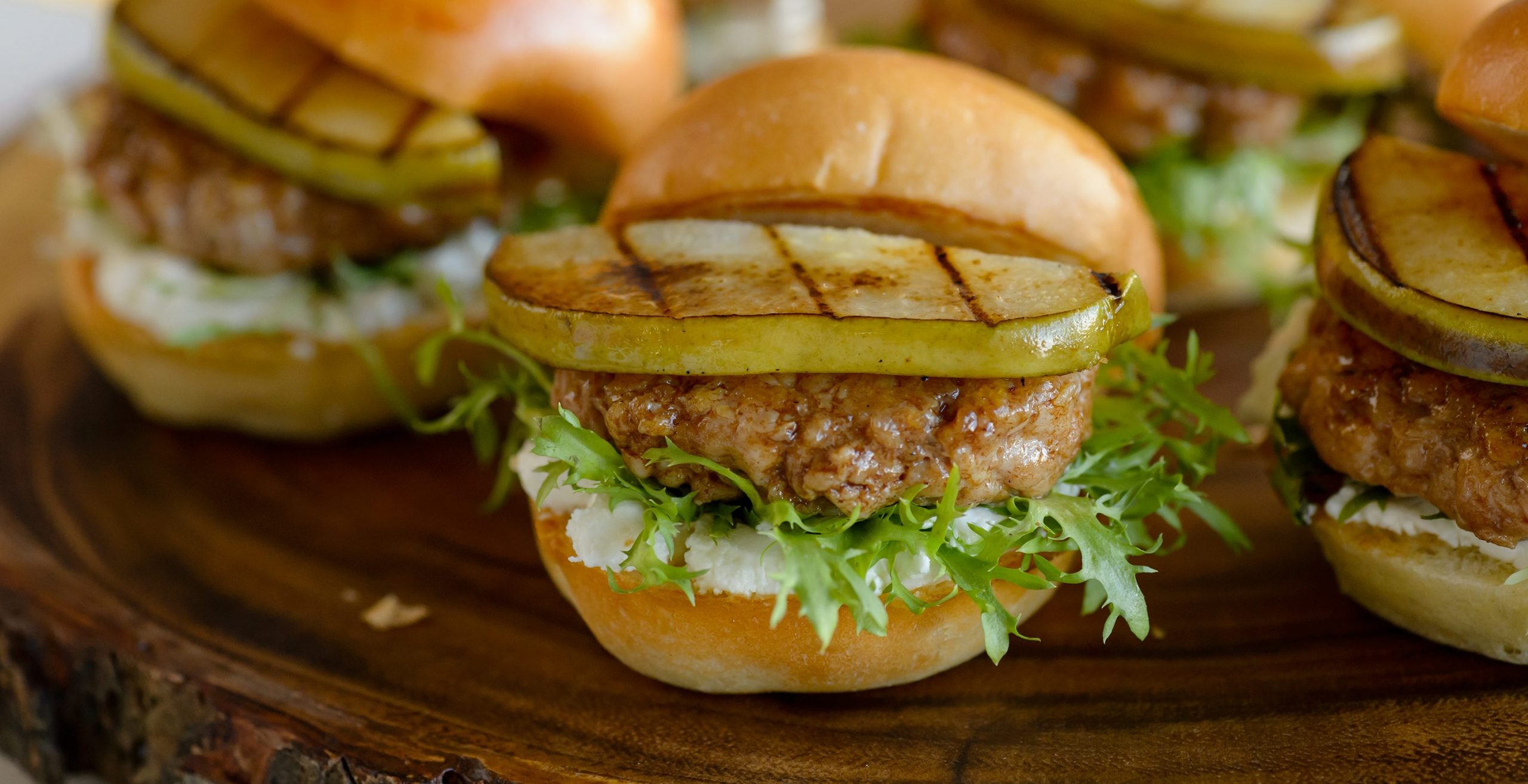 Turkey Burger And Pear Sliders Usa Pears